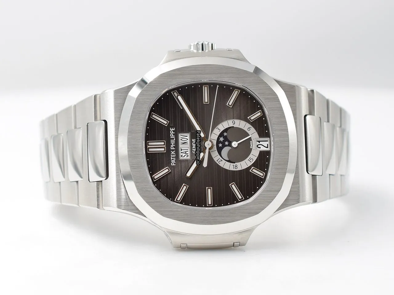 Alternative view of Patek Philippe Nautilus 5726/1a-001 40.5MM Steel Case Automatic