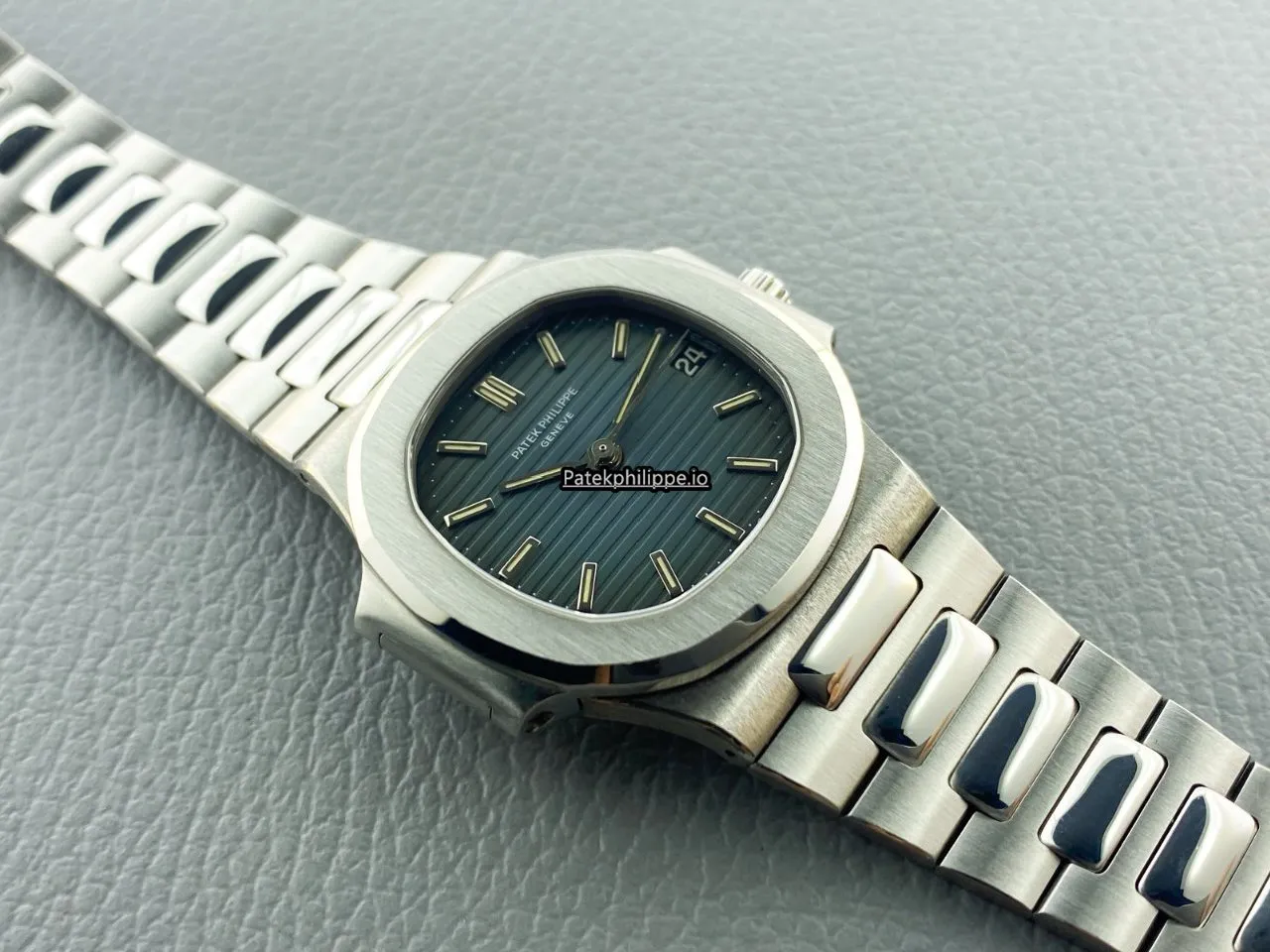 Alternative view of Patek Philippe Nautilus 3800 37MM Steel Case Automatic