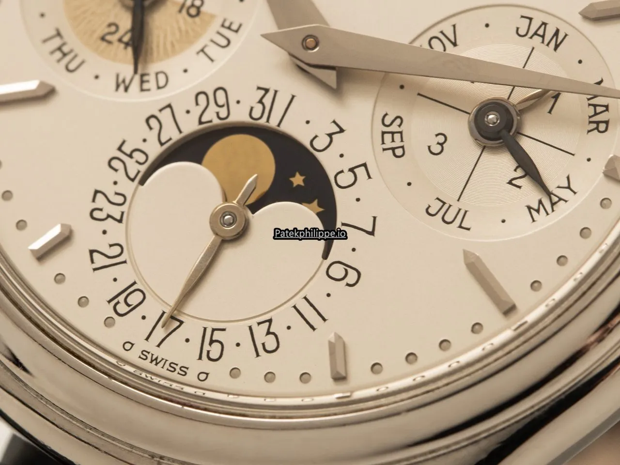 Alternative view of Patek Philippe Perpetual Calendar 3940p 36MM Platinum Case Automatic