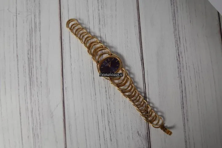 Alternative view of Patek Philippe Yellow Gold Case Manual Winding