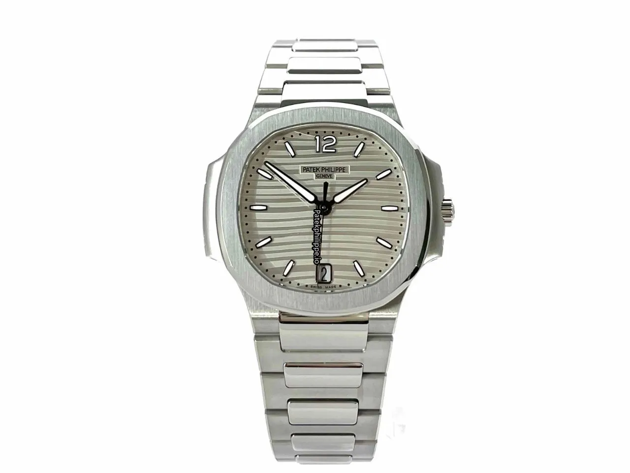 Patek Philippe Nautilus 7118/1a-010 35.2MM Steel Case Automatic
