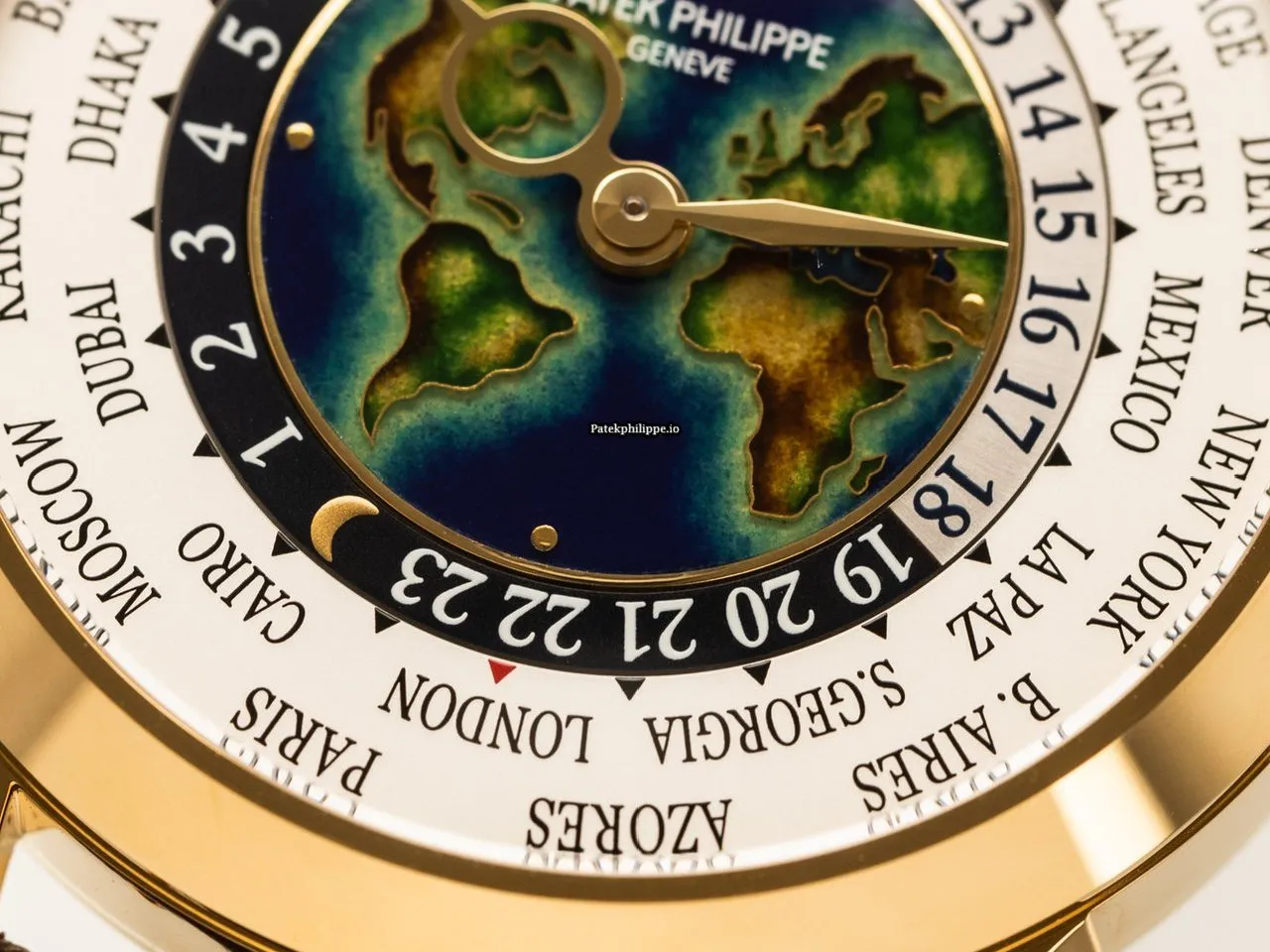 Alternative view of Patek Philippe Complications 5231j-001 38.5MM Yellow Gold Case Automatic Movement
