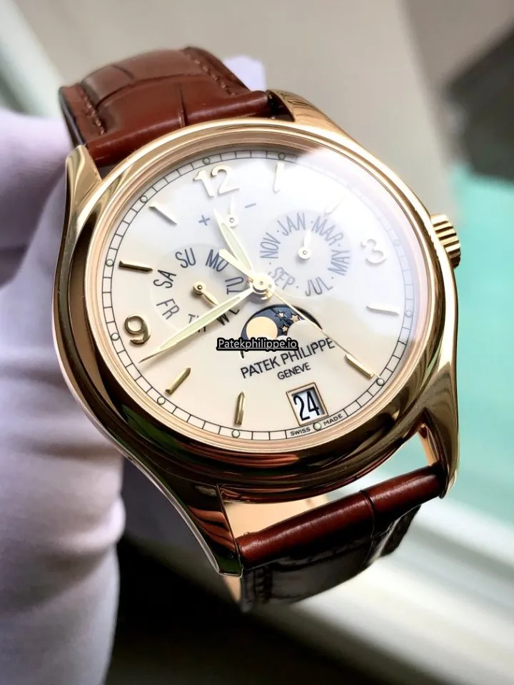 Patek Philippe Annual Calendar 5146j-001 39MM Yellow Gold Case Automatic