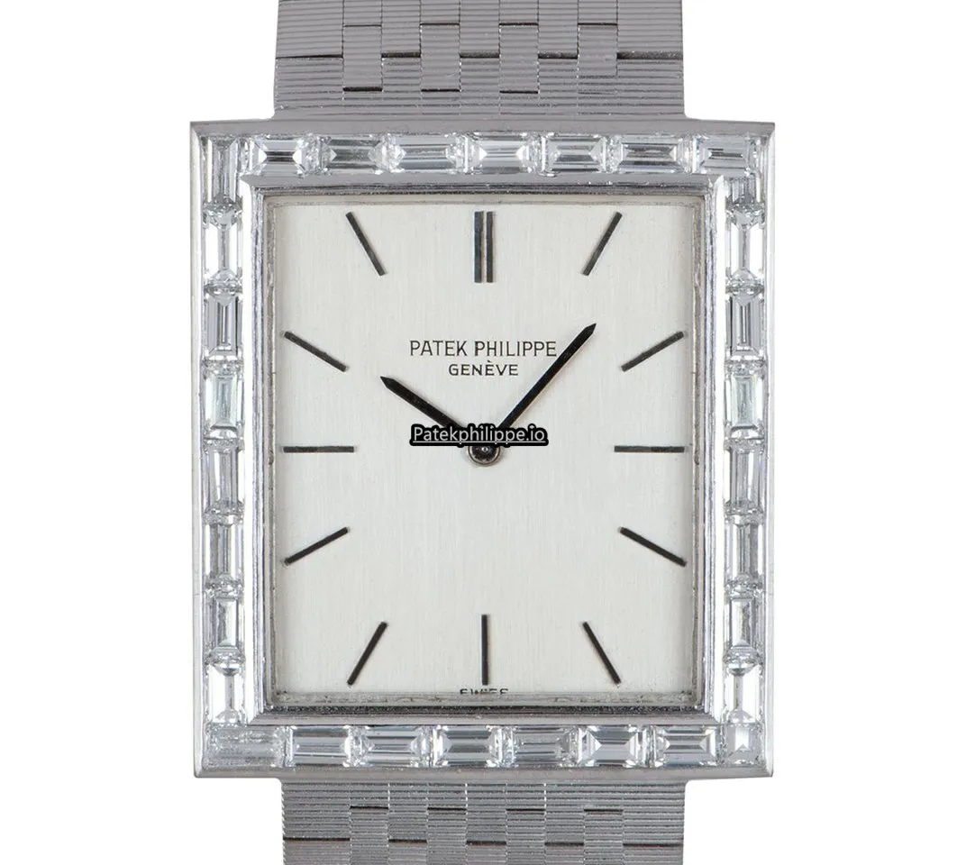 Patek Philippe Vintage Feb-40 26MM White Gold Case Manual Winding