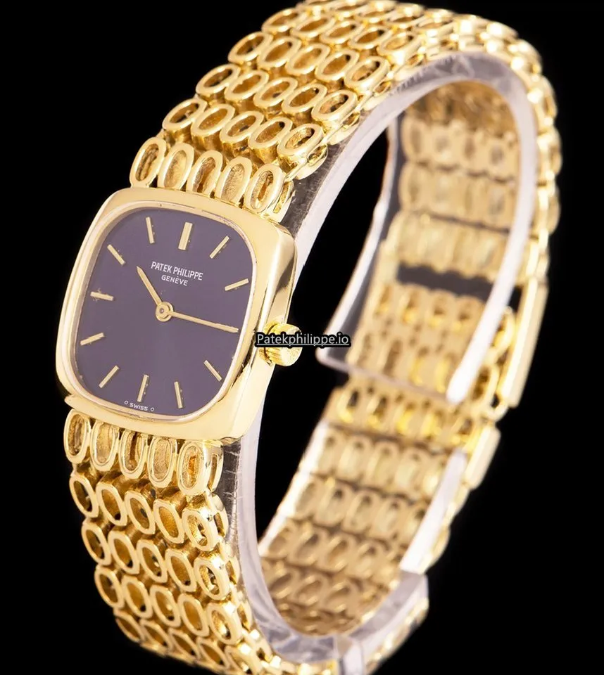 Alternative view of Patek Philippe Golden Ellipse Ellipse 4179 20MM Yellow Gold Case Manual Winding