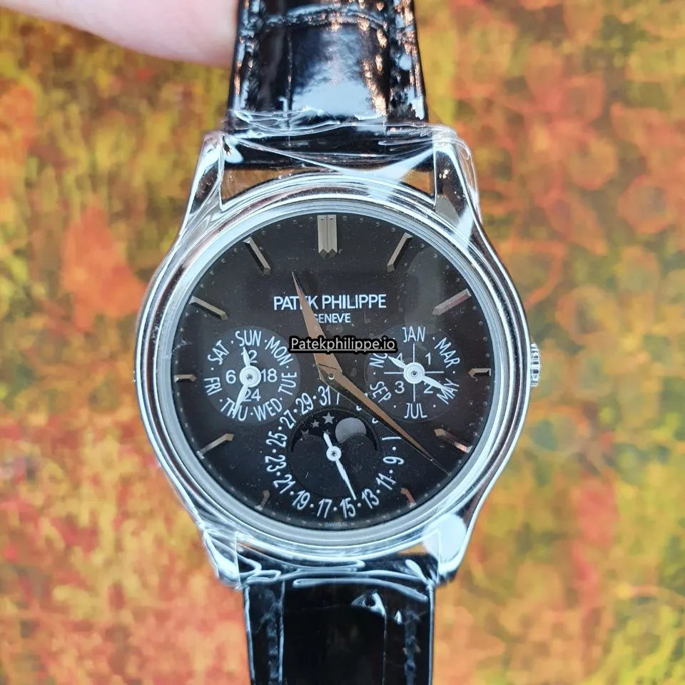 Patek Philippe Perpetual Calendar 5140p-013 37.2MM Platinum Case Automatic