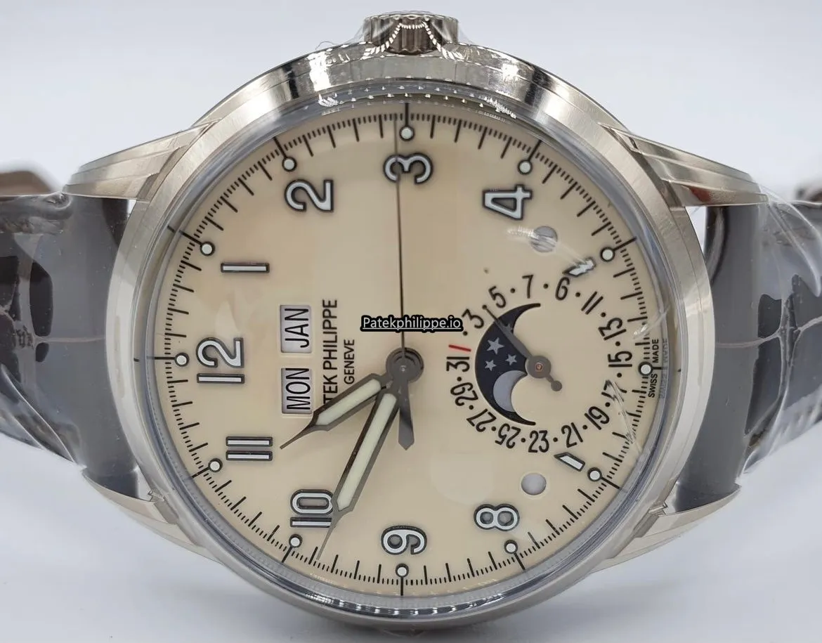 Patek Philippe Perpetual Calendar 5320g-001 40MM White Gold Case Automatic