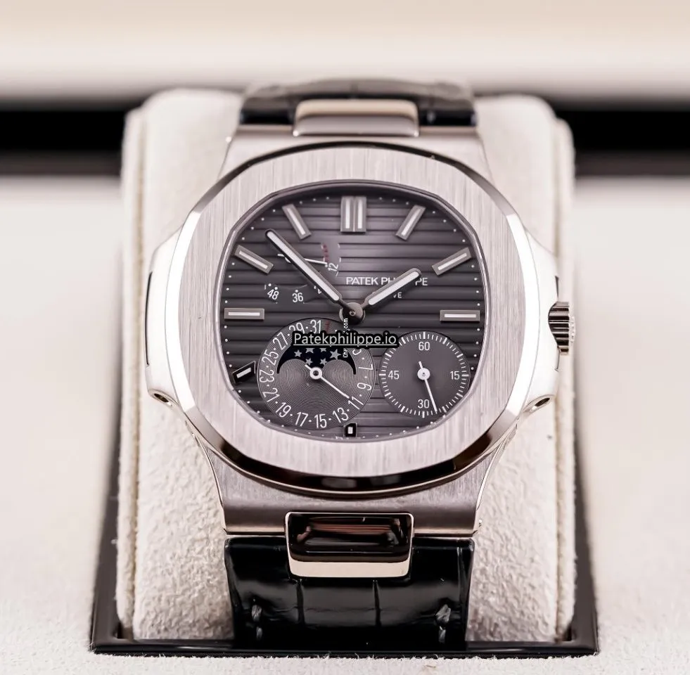 Patek Philippe Nautilus 5712g-001 40x38MM White Gold Case Automatic