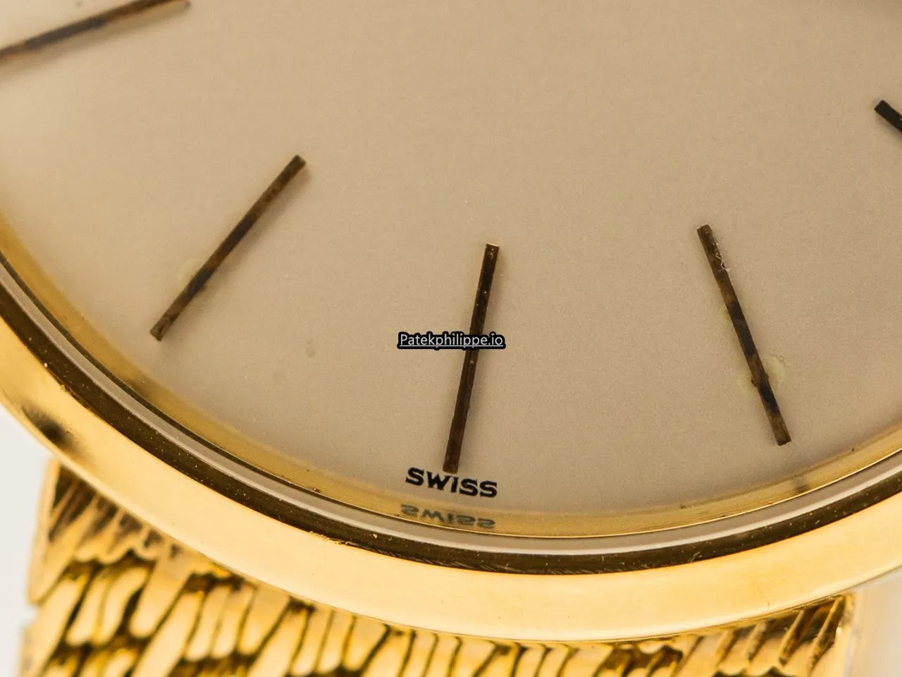 Alternative view of Patek Philippe Calatrava 2591 34.5MM Yellow Gold Case Manual Winding