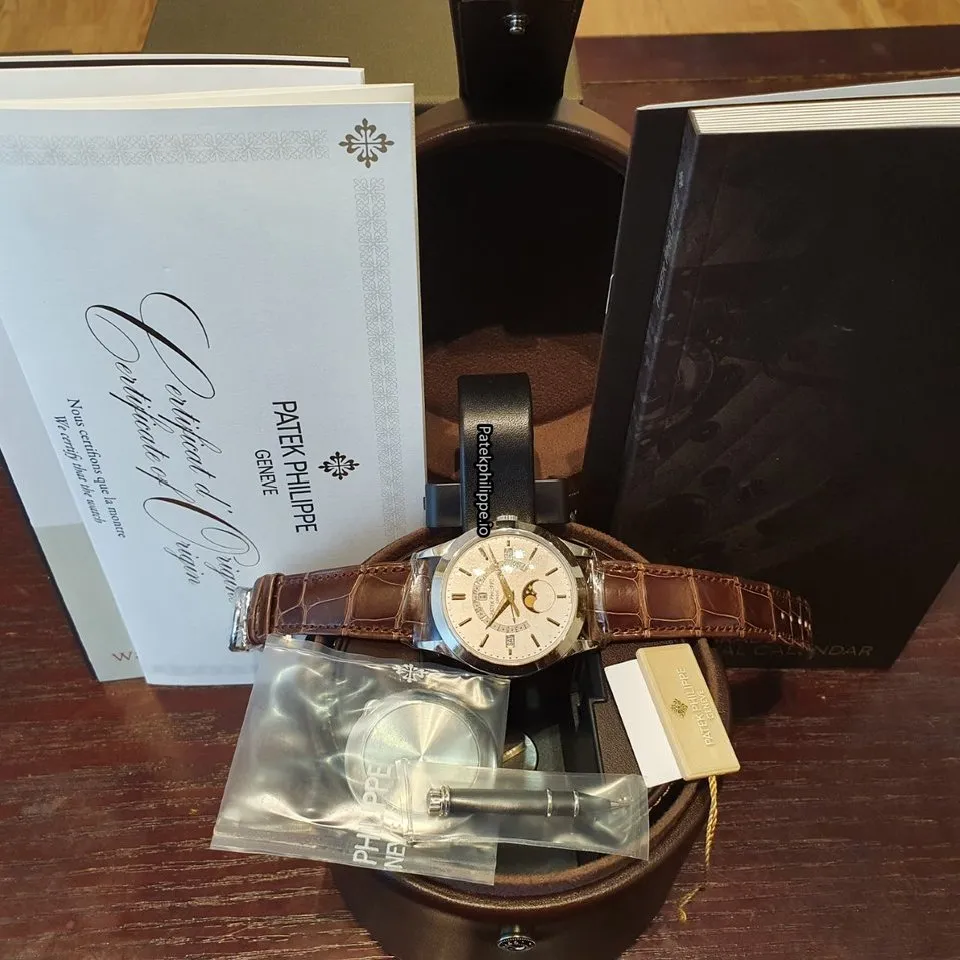 Alternative view of Patek Philippe Perpetual Calendar 5496p-015 39.5MM Platinum Case Automatic