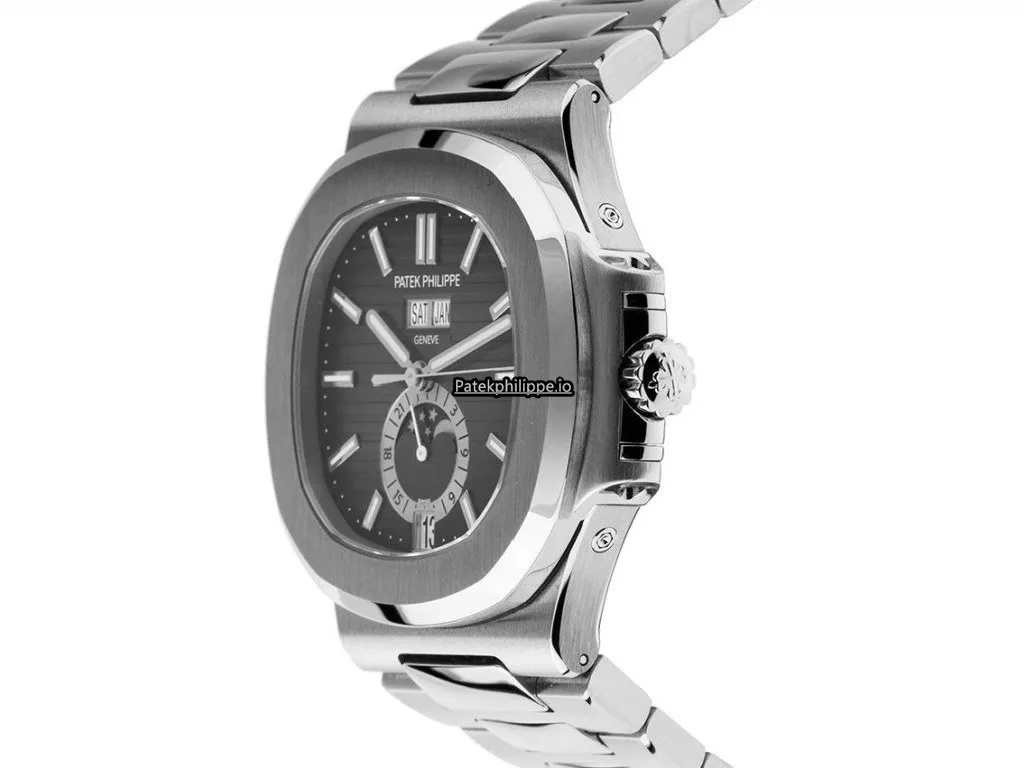 Alternative view of Patek Philippe Nautilus 5726/1a-001 40.5MM Steel Case Automatic