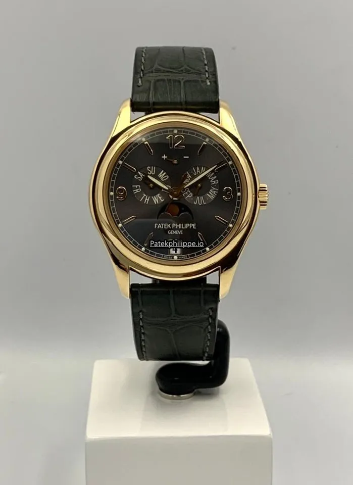 Alternative view of Patek Philippe Annual Calendar 5146j-010 39MM Yellow Gold Case Automatic
