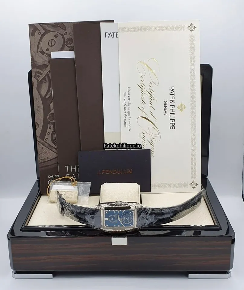 Alternative view of Patek Philippe Gondolo 5200g-001 32.4x46.9MM White Gold Case Manual Winding