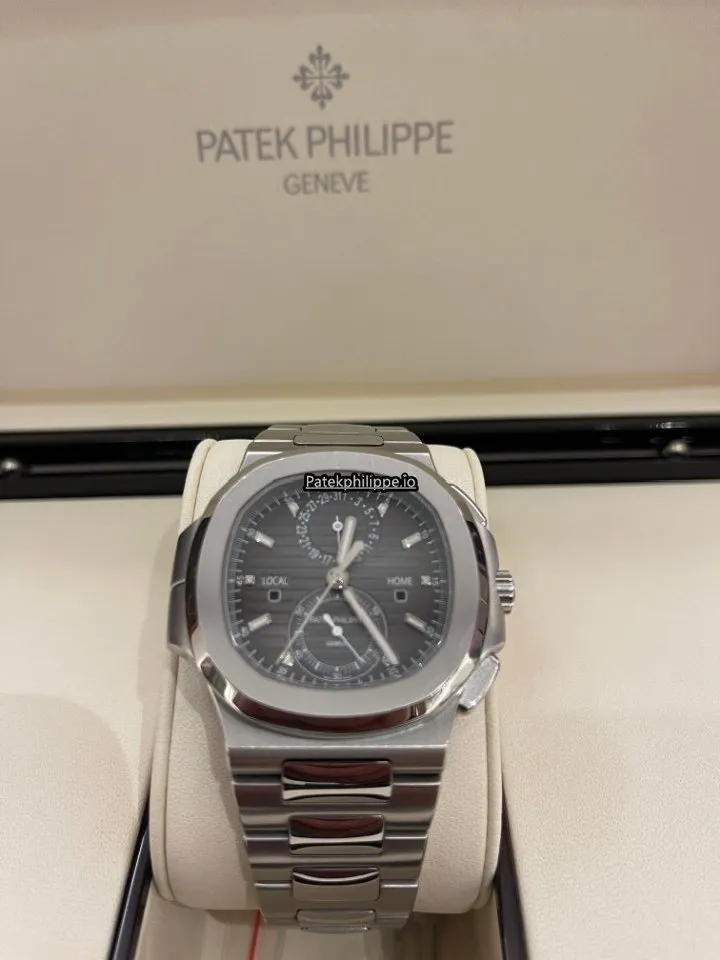 Alternative view of Patek Philippe Nautilus 5990/1a-001 40.5MM Steel Case Automatic