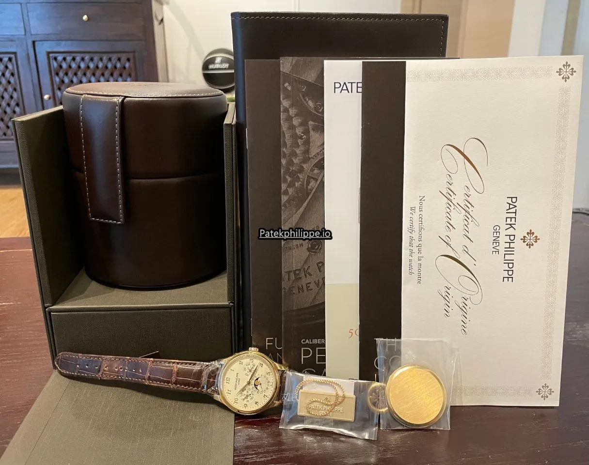 Alternative view of Patek Philippe Perpetual Calendar 5327j-001 39MM Yellow Gold Case Automatic