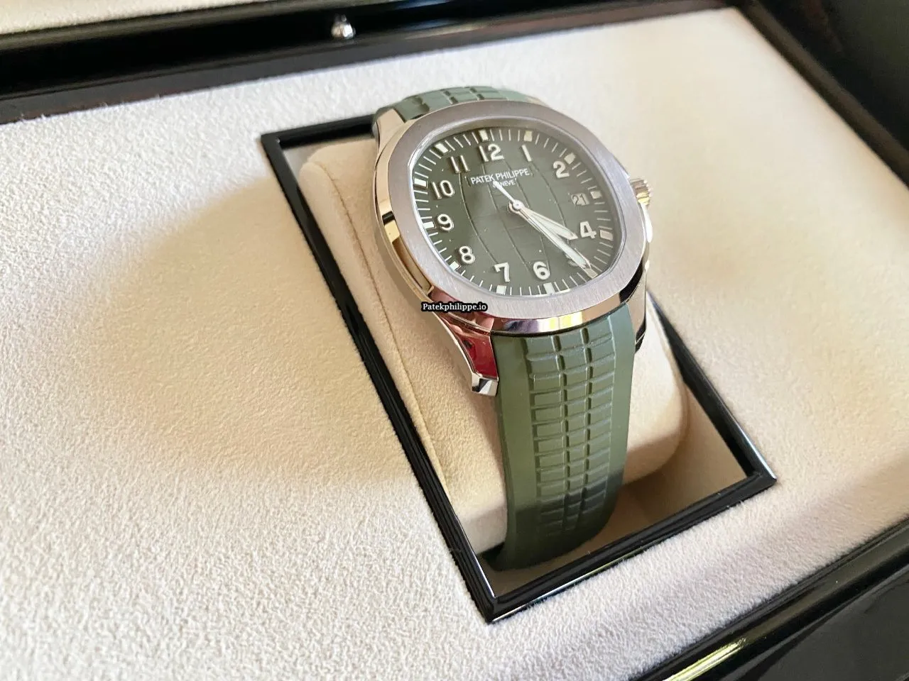 Alternative view of Patek Philippe Aquanaut 5168g-010 42.2MM White Gold Case Automatic