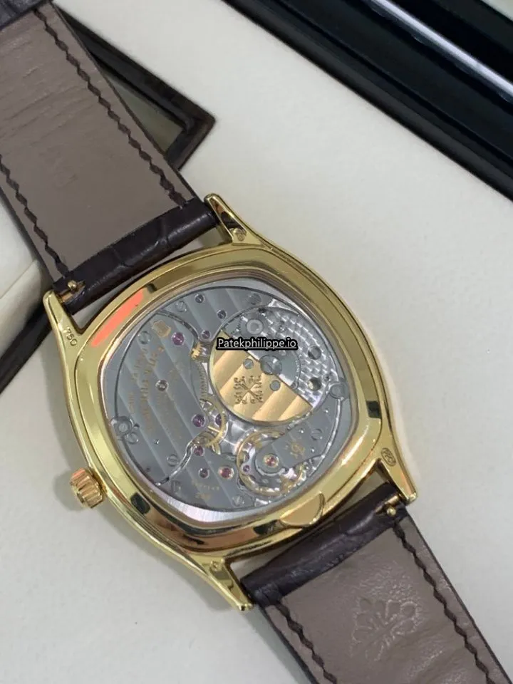 Alternative view of Patek Philippe Perpetual Calendar 5940j-001 37x44.6MM Yellow Gold Case Automatic