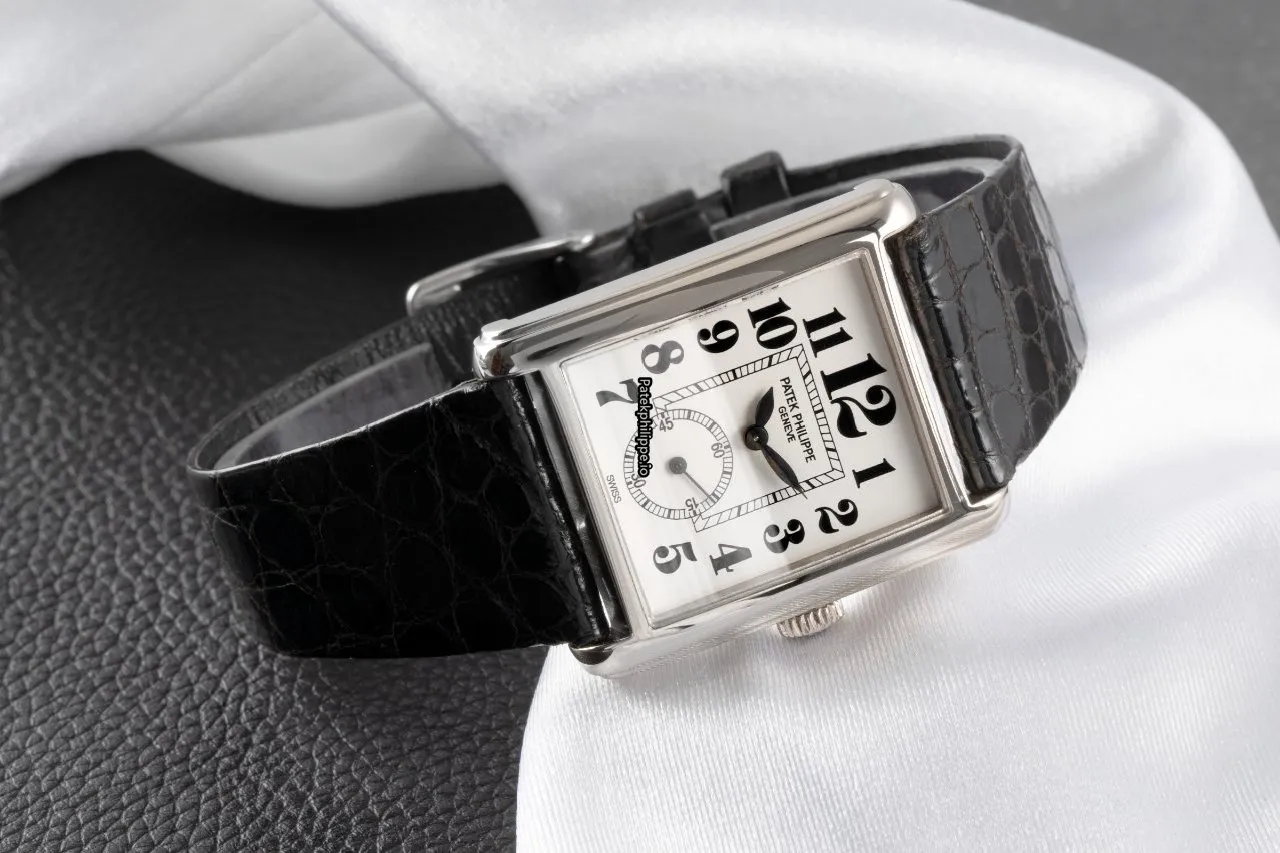 Alternative view of Patek Philippe Gondolo 5014 27x27.5MM Yellow Gold Case Manual Winding