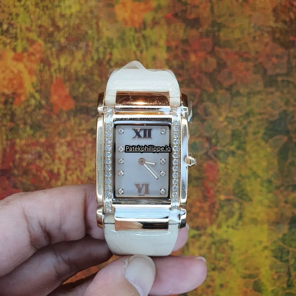 Patek Philippe Twenty-4 4920r-010 Rose Gold Case Quartz