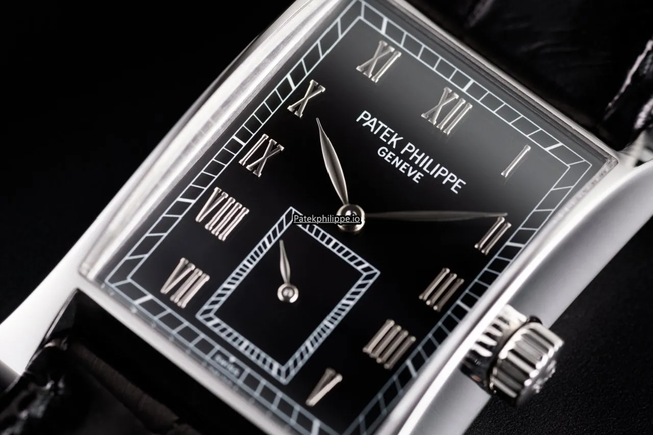 Alternative view of Patek Philippe Pagoda 5500p Platinum Case Automatic