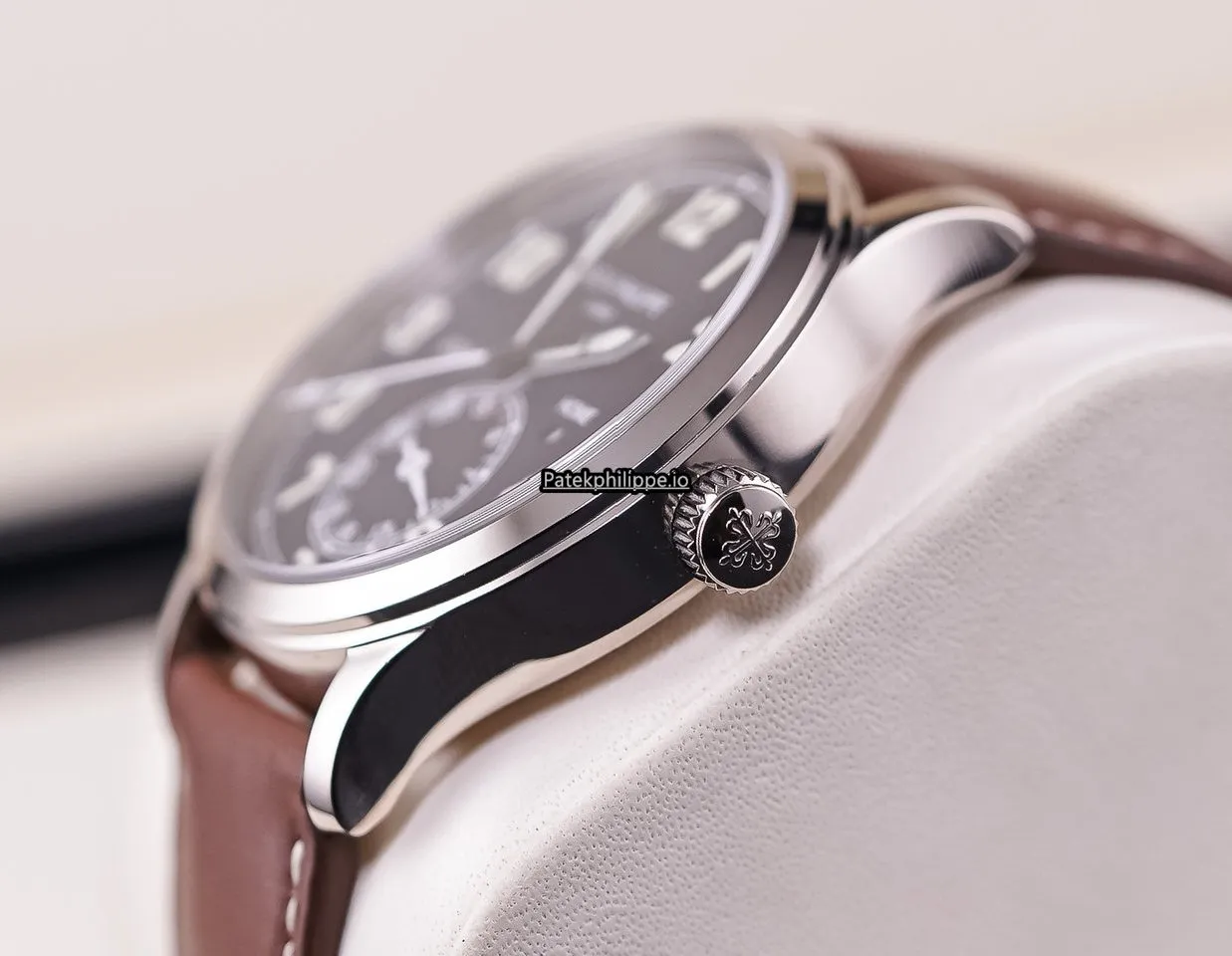 Alternative view of Patek Philippe Travel Time 5524g-001 42MM White Gold Case Automatic