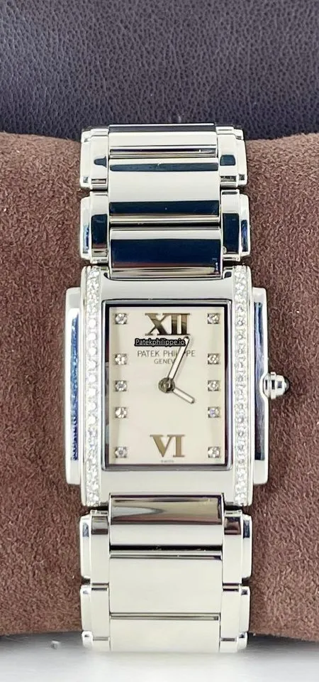 Alternative view of Patek Philippe Twenty-4 4910/10a-001 25x30MM Steel Case Quartz