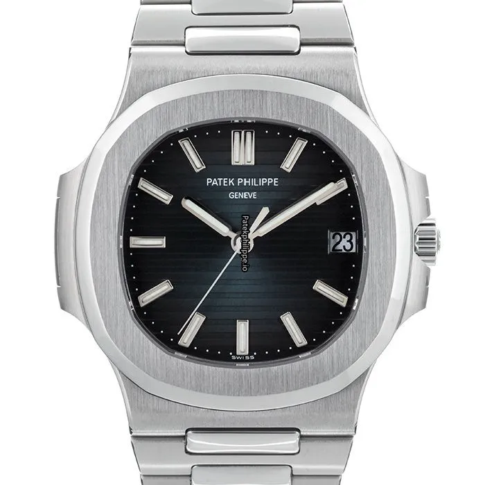 Patek Philippe Nautilus 5711/1a-010 40MM Steel Case Automatic