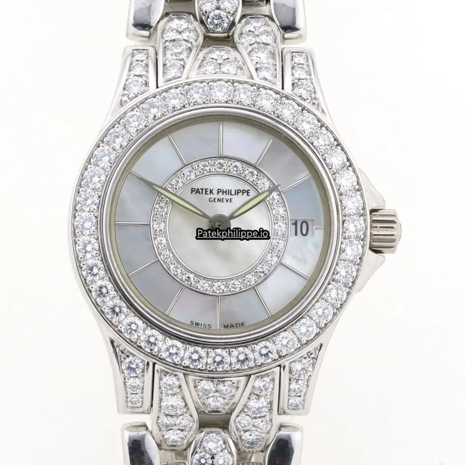 Alternative view of Patek Philippe Neptune 4881 26MM White Gold Case Quartz