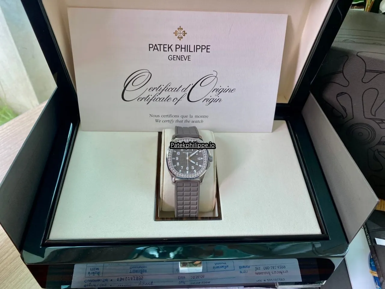 Patek Philippe Aquanaut 5067a-023 35.6x40MM Steel Case Quartz