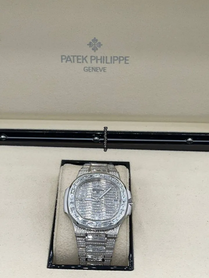 Patek Philippe Nautilus 5719/10g-010 40MM White Gold Case Automatic