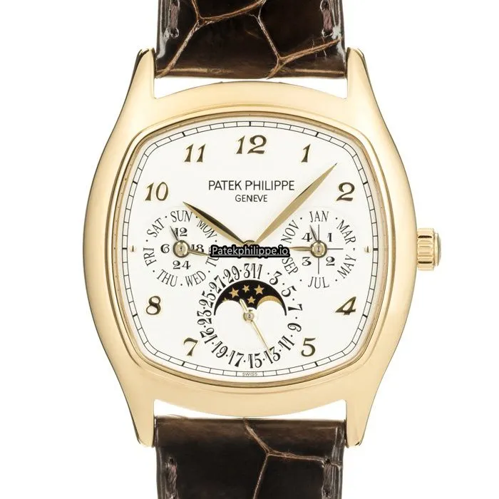 Patek Philippe Perpetual Calendar 5940j-001 44.6x37MM Yellow Gold Case Automatic