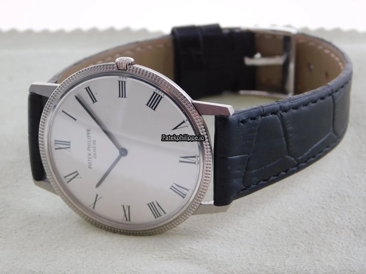 Alternative view of Patek Philippe Calatrava 3590 35,5x41MM White Gold Case Automatic