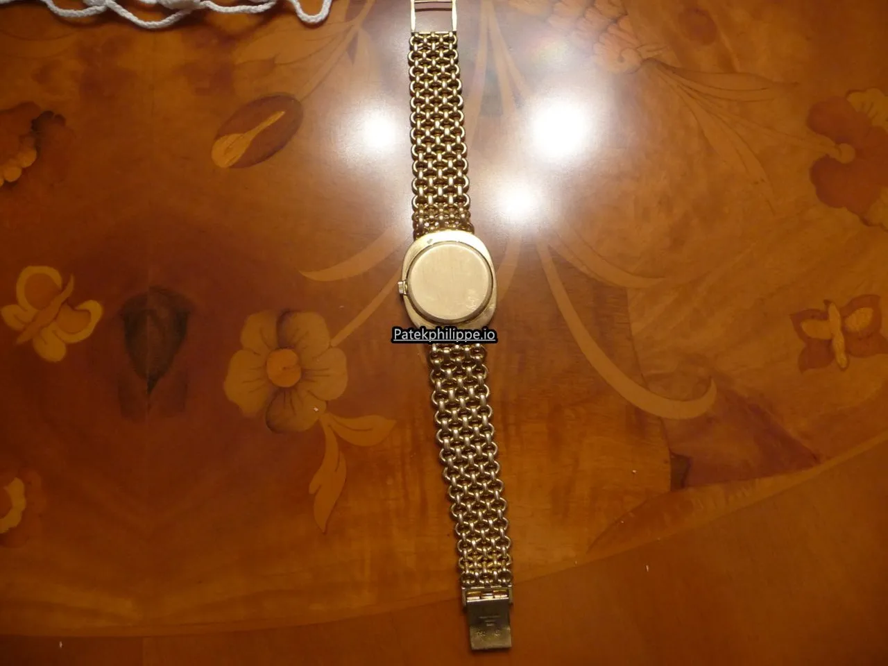 Alternative view of Patek Philippe Golden Ellipse Jan-48 Yellow Gold Case Manual Winding