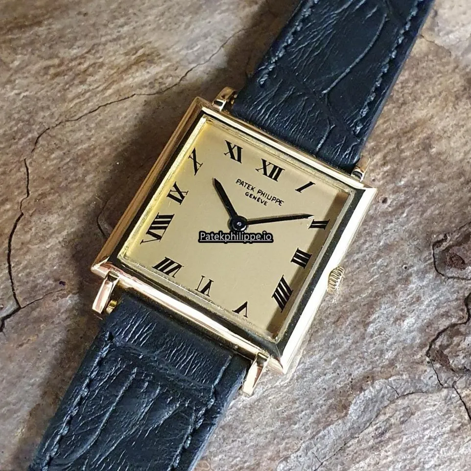 Patek Philippe Gondolo 3522 26MM Yellow Gold Case Manual Winding