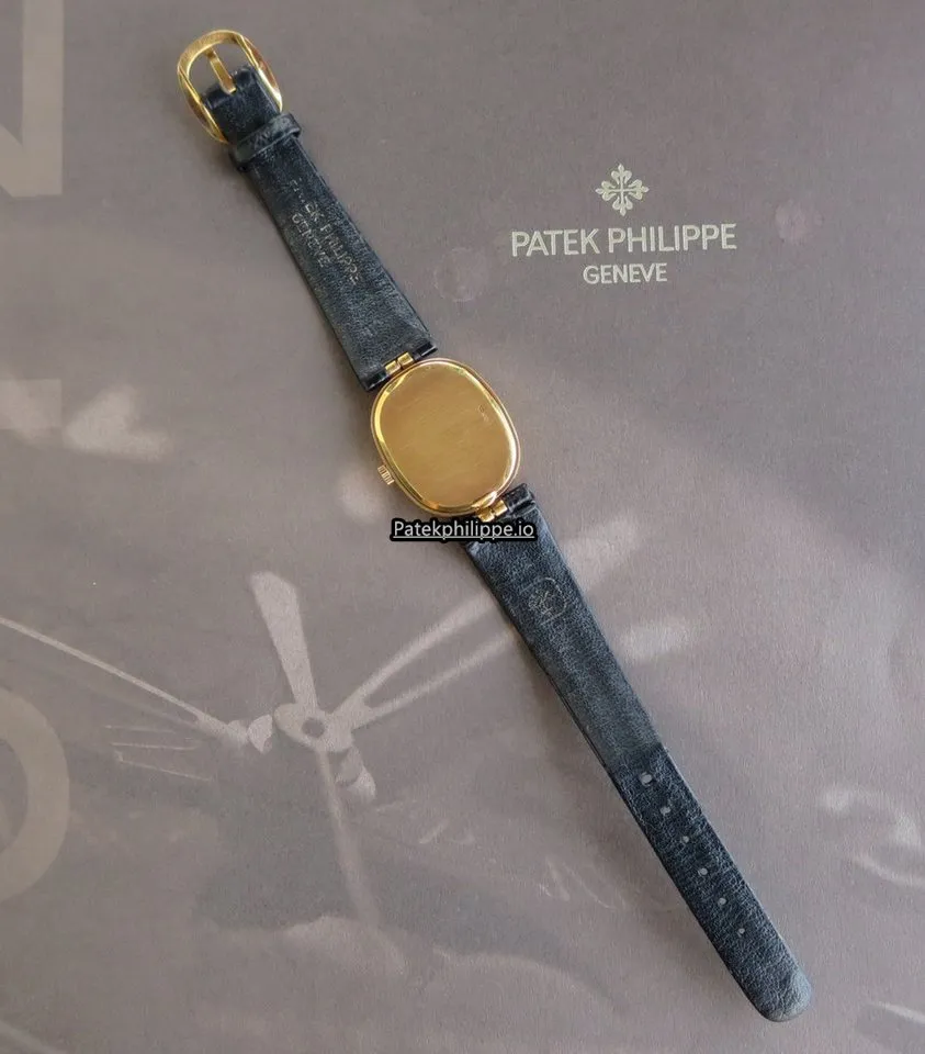 Alternative view of Patek Philippe Golden Ellipse 3848 27x32MM Yellow Gold Case Manual Winding