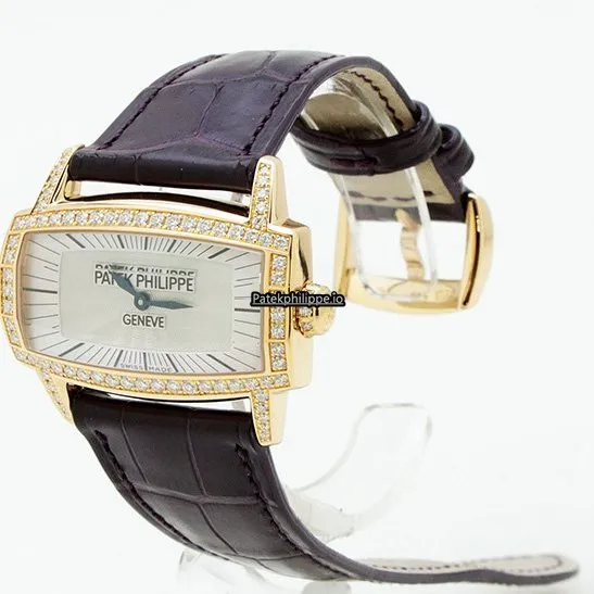Alternative view of Patek Philippe Gondolo 4981r-001 Quartz