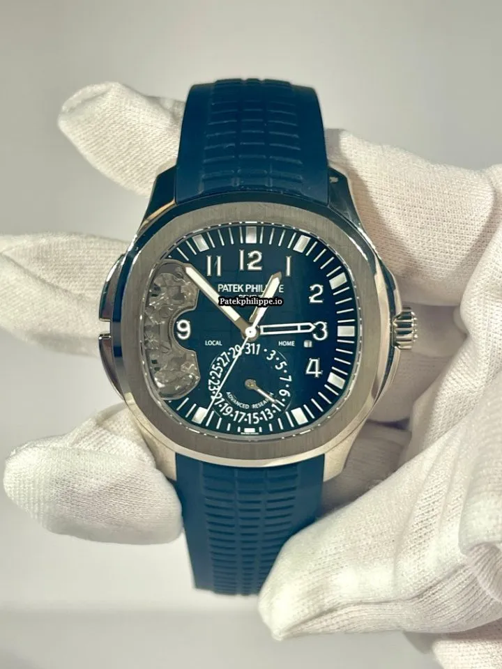 Patek Philippe Aquanaut 5650g-001 40.8MM White Gold Case Automatic