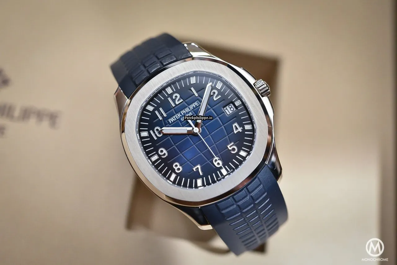 Patek Philippe Aquanaut 5168g-001 42.2MM White Gold Case Automatic