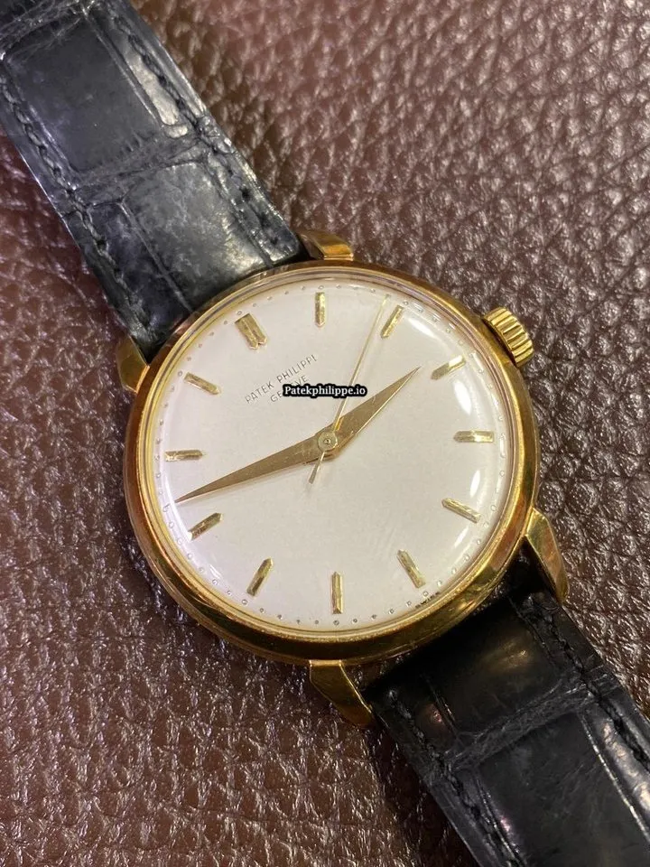 Patek Philippe Calatrava 2482 35.5MM Yellow Gold Case Manual Winding
