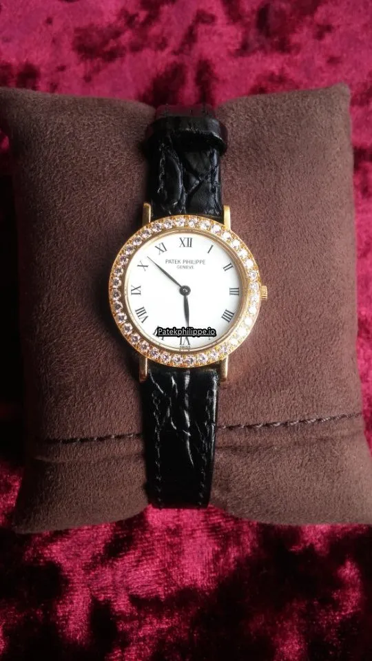 Patek Philippe Calatrava 4820j 26MM Yellow Gold Case Quartz