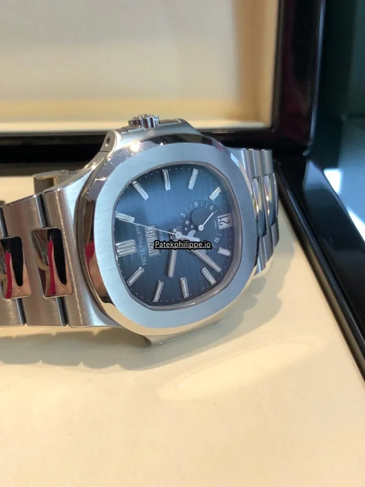 Alternative view of Patek Philippe Nautilus 5726/1a-014 40.5MM Steel Case Automatic