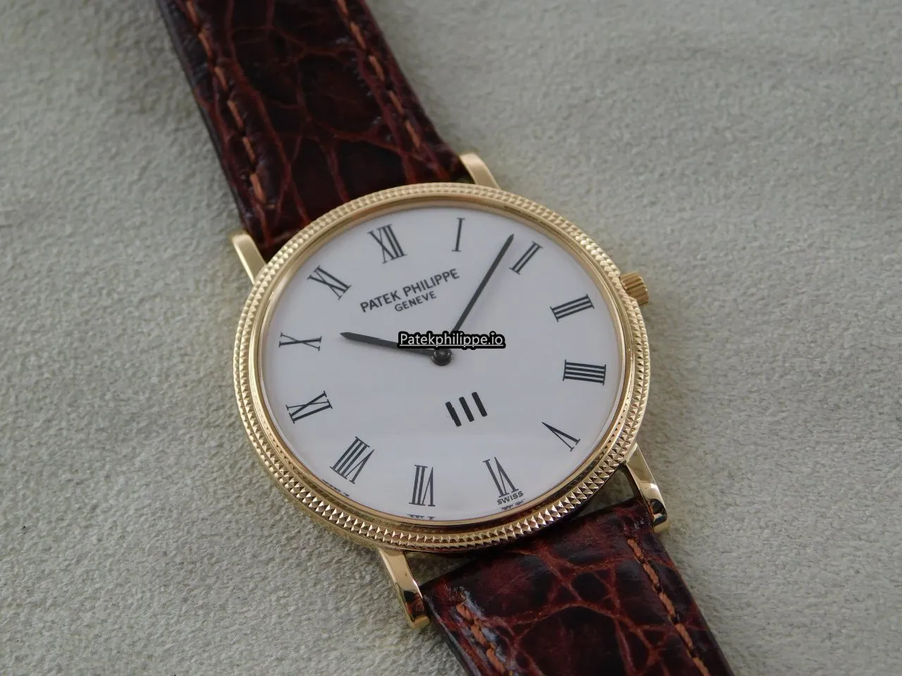 Patek Philippe Calatrava 3520d 33x37MM Yellow Gold Case Manual Winding