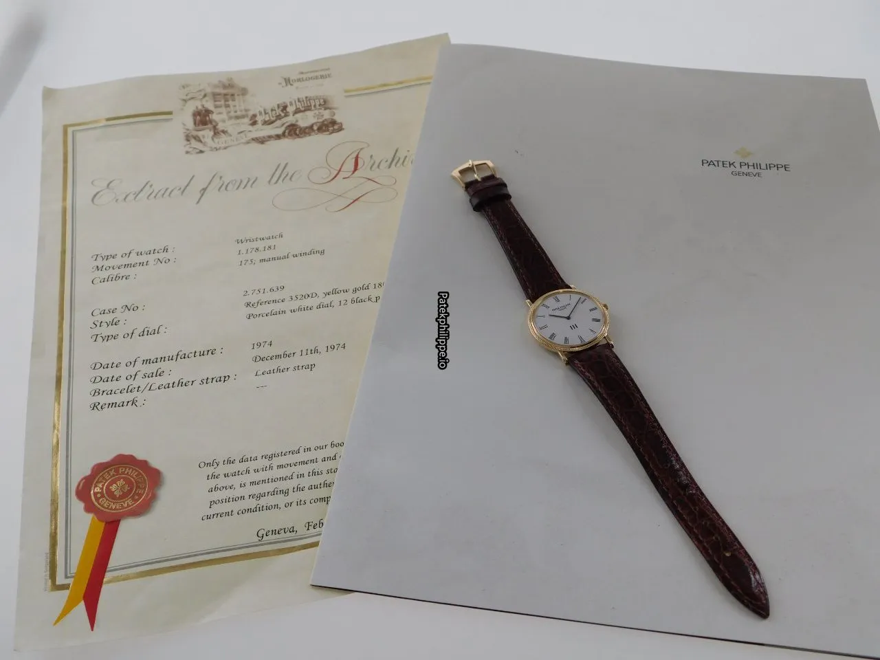 Alternative view of Patek Philippe Calatrava 3520d 33x37MM Yellow Gold Case Manual Winding