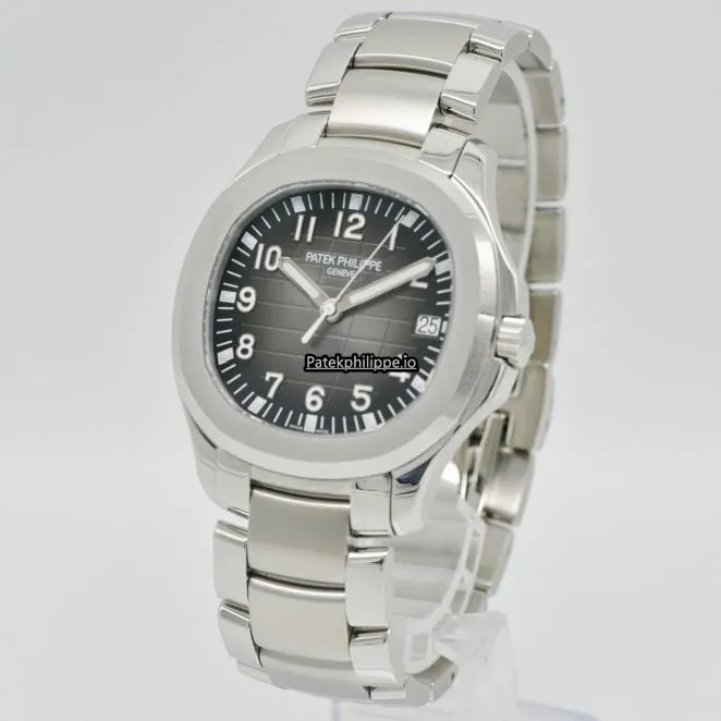 Alternative view of Patek Philippe Aquanaut 5167/1a-001 40MM Steel Case Automatic
