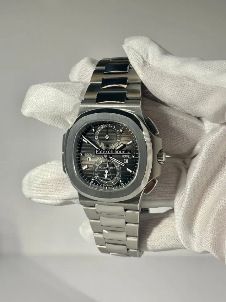Alternative view of Patek Philippe Nautilus 5990/1a-001 40.5MM Steel Case Automatic