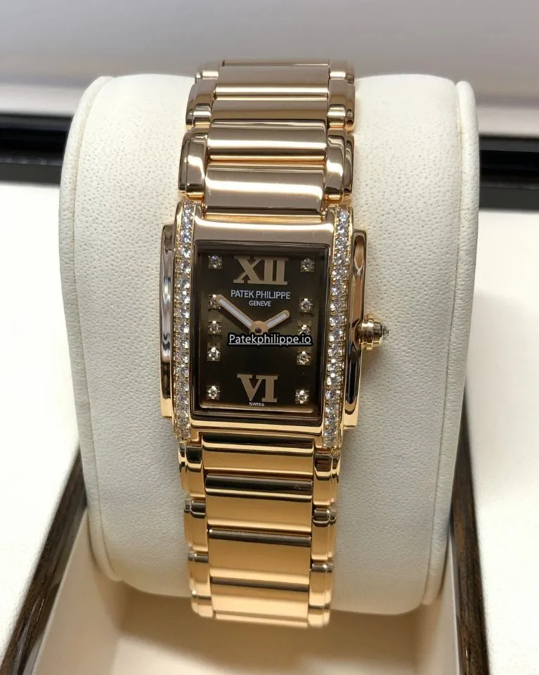 Alternative view of Patek Philippe Twenty-4 4908/11r-010 22x26MM Rose Gold Case Quartz