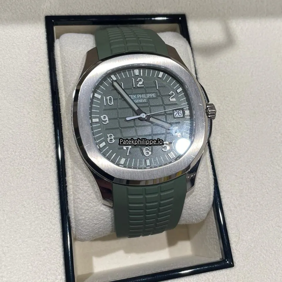 Patek Philippe Aquanaut 5168g-010 42.2MM White Gold Case Automatic