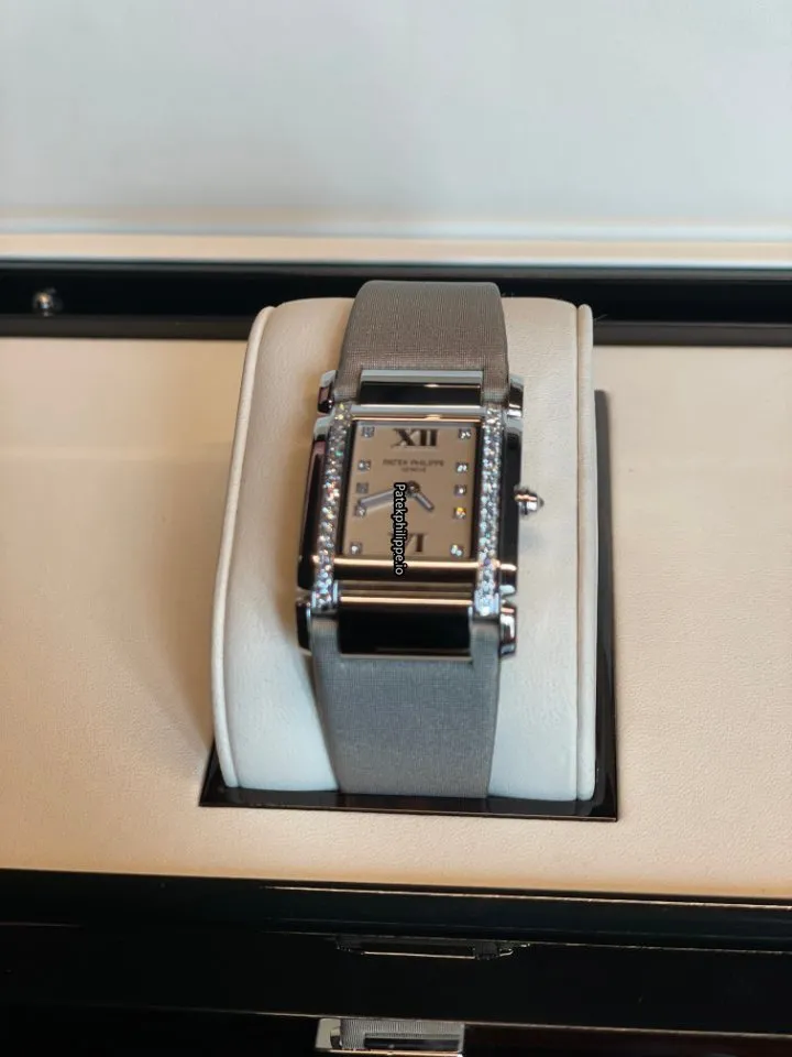 Patek Philippe Twenty-4 4920g-010 25x30MM White Gold Case Quartz