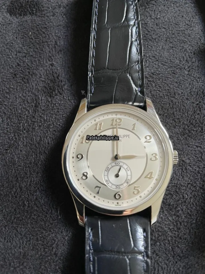 Alternative view of Patek Philippe Calatrava 5196p-001 37MM Platinum Case Manual Winding