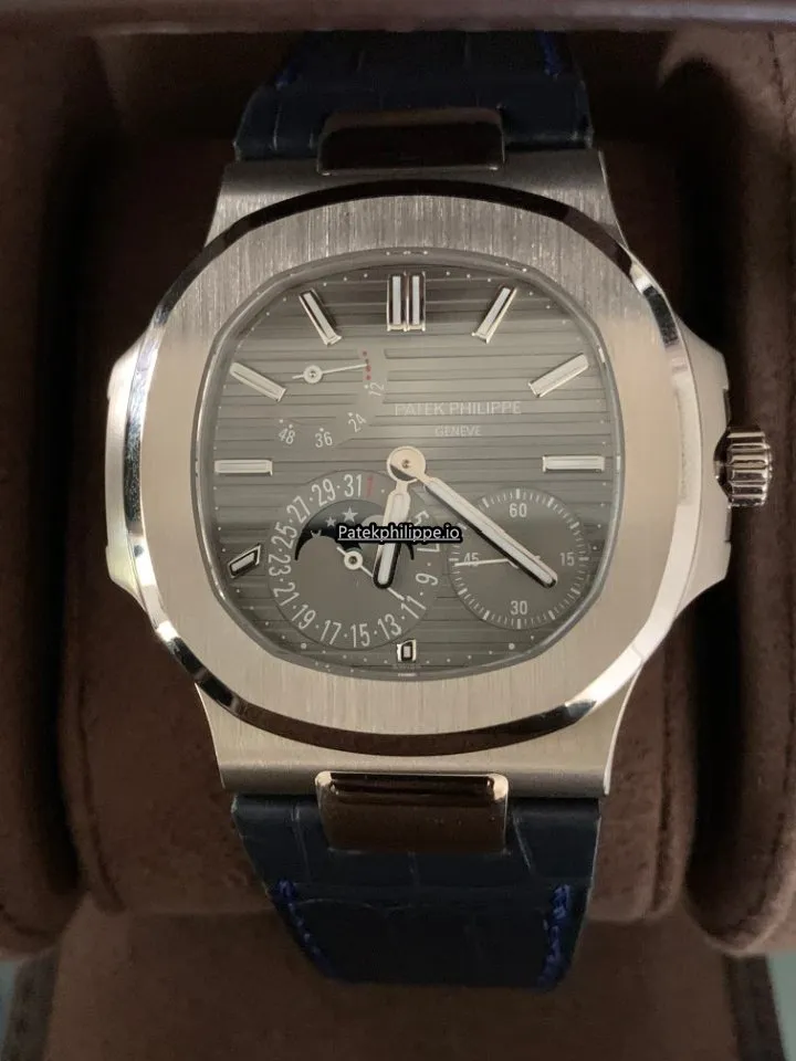 Patek Philippe Nautilus 5712g-001 40x38MM White Gold Case Automatic